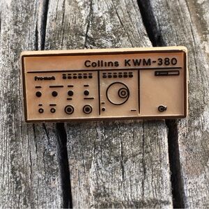 Vintage Ham Radio Badge Collins KWM-380 Pin